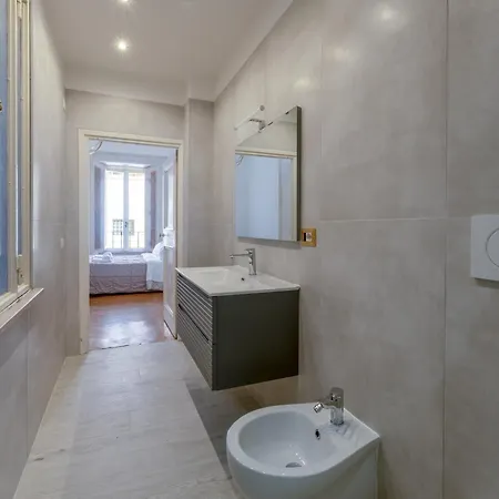 Palazzo Pamphili Lecca Di Guevara *