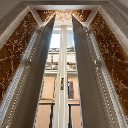 Palazzo Pamphili Lecca Di Guevara *